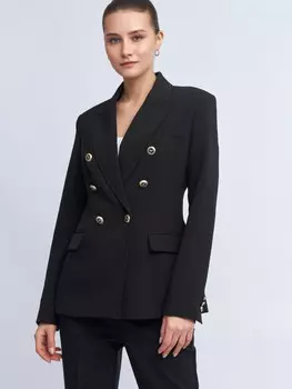 Двубортный приталенный жакет с подплечниками