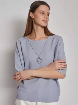 Джемпер с декоративной подвеской