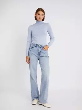 Джемпер-водолазка из тонкого вязаного трикотажа с длинным рукавом