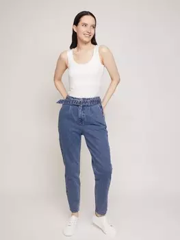 Джинсы силуэта Slouchy