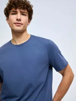 Футболка из хлопка с круглым вырезом