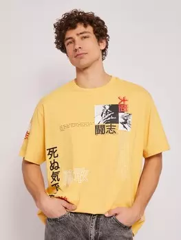 Футболка оверсайз силуэта из хлопка с аниме-принтом