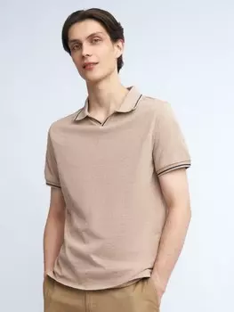 Футболка поло с вырезом