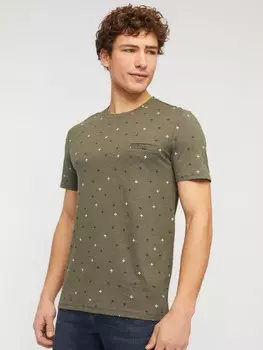 Футболка с мелким принтом и имитацией нагрудного кармана