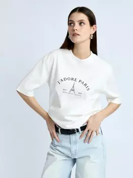 Футболка с принтом-надписью и стразами