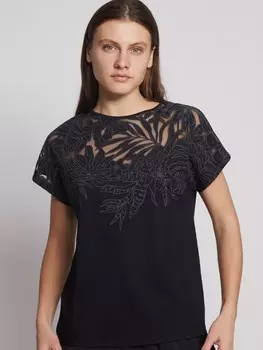 Футболка с узором