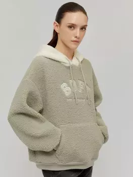 Худи из искусственного меха с акцентным капюшоном