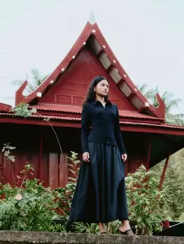 Юбка длины миди на резинке