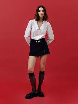 Юбка-шорты с разрезом