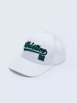 Кепка-тракер с прямым козырьком