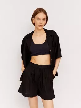 Короткие льняные шорты с резинкой