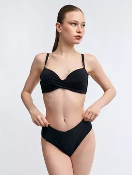 Купальные плавки с высокой посадкой