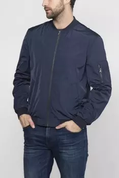 Куртка-ветровка