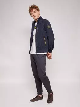 Куртка-ветровка