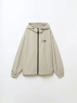 Куртка-ветровка с капюшоном