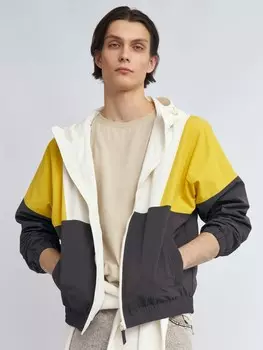 Куртка-ветровка с капюшоном