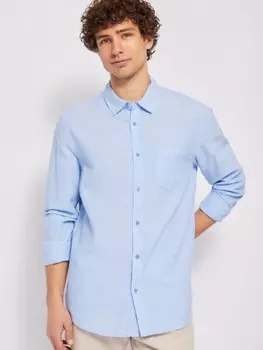 Льняная офисная рубашка прямого силуэта с карманом