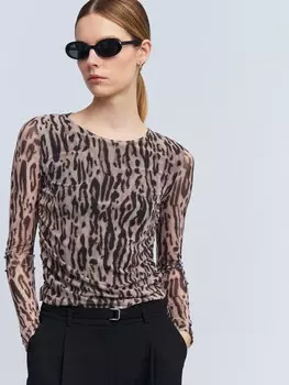 Лонгслив из сетки с драпировкой и принтом