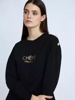 Лонгслив с принтом-надписью на груди