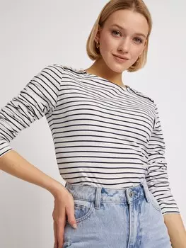 Лонгслив в полоску с металлическими кнопками