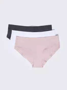 Набор трусов (3 шт. в комплекте)