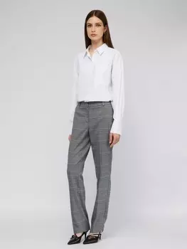 Офисные брюки прямого силуэта со стрелками и узором в клетку