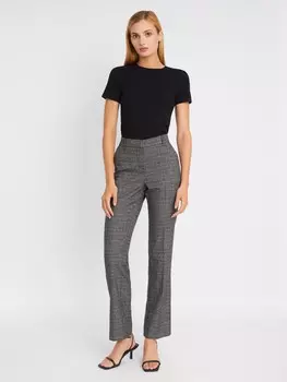 Офисные брюки прямого силуэта со стрелками и узором в клетку