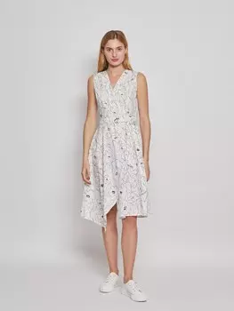 Платье на запах с ассиметричным подолом