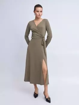 Платье миди с запахом и разрезом