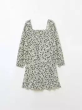 Платье мини на резинке с вырезом