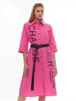 Платье-рубашка длины миди с надписями и ремнём