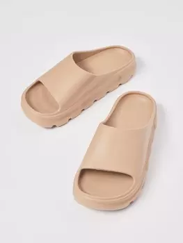 Пляжные шлёпанцы