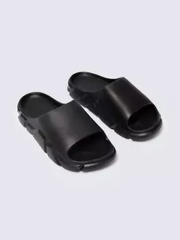 Пляжные шлёпанцы