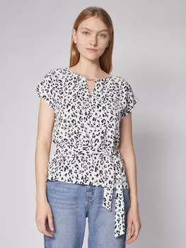 Принтованная блузка с поясом