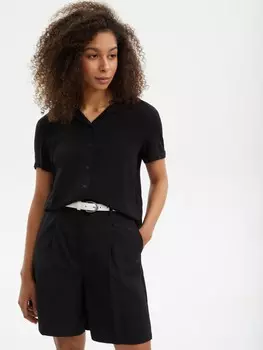 Рубашка из вискозы с коротким рукавом