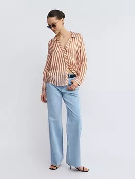 Рубашка в полоску с вырезом на груди
