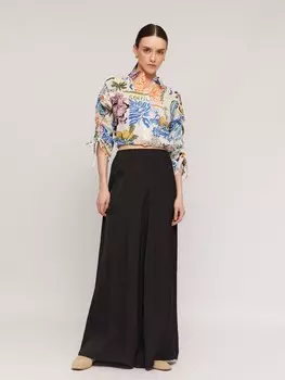 Широкие брюки из атласной ткани на резинке