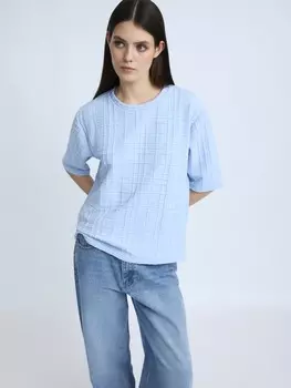 Свитшот с фактурным узором и укороченными рукавами