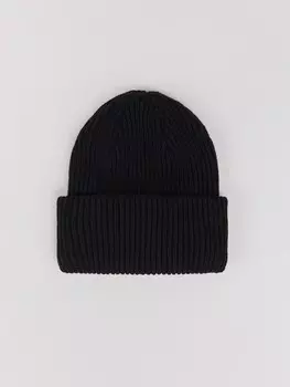 Тёплая шапка-бини с отворотом