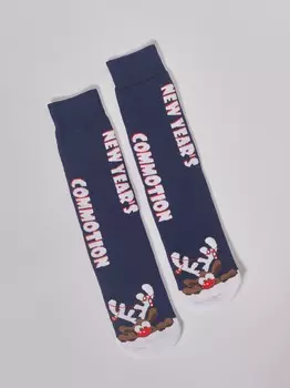 Тёплые носки с новогодним рисунком