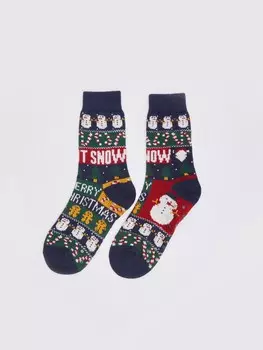 Тёплые вязаные носки с новогодним узором