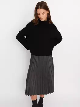 Трикотажная юбка плиссе длины миди на резинке