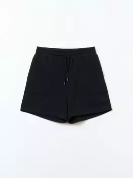 Трикотажные короткие шорты с карманами