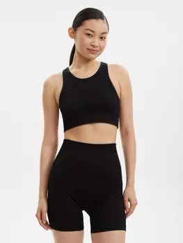 Трикотажные короткие шорты-велосипедки