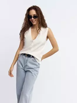 Трикотажный жилет на пуговицах