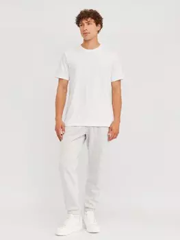 Утеплённые трикотажные брюки-джоггеры в спортивном стиле