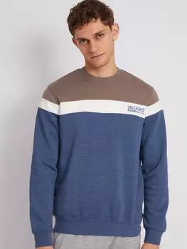 Утеплённый свитшот полуприлегающего кроя в спортивном стиле