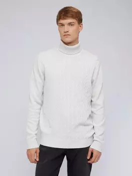 Вязаная водолазка-свитер с фактурным узором косы