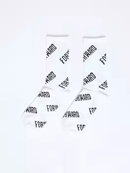 Высокие носки в спортивном стиле в рубчик