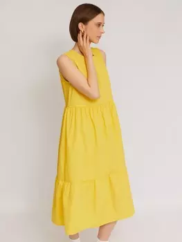 Ярусное платье длины миди без рукавов
